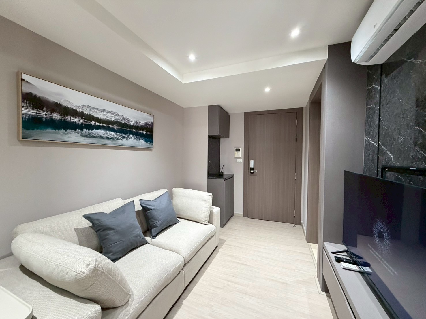 Silom / Sathorn Area After Photos 11