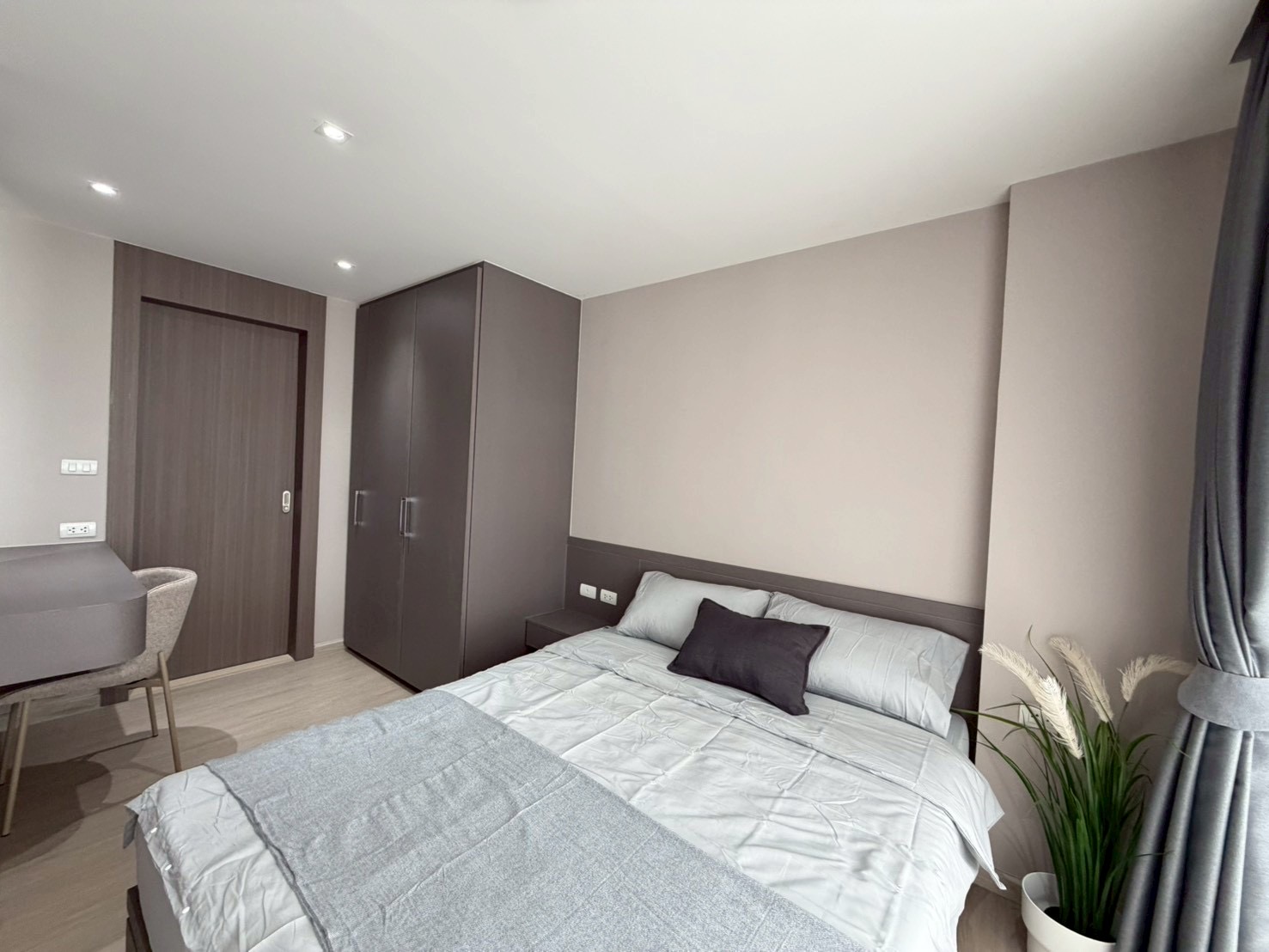 Silom / Sathorn Area After Photos 7